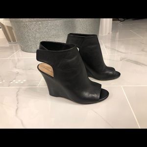 Aldo Black Leather Bootie Wedge